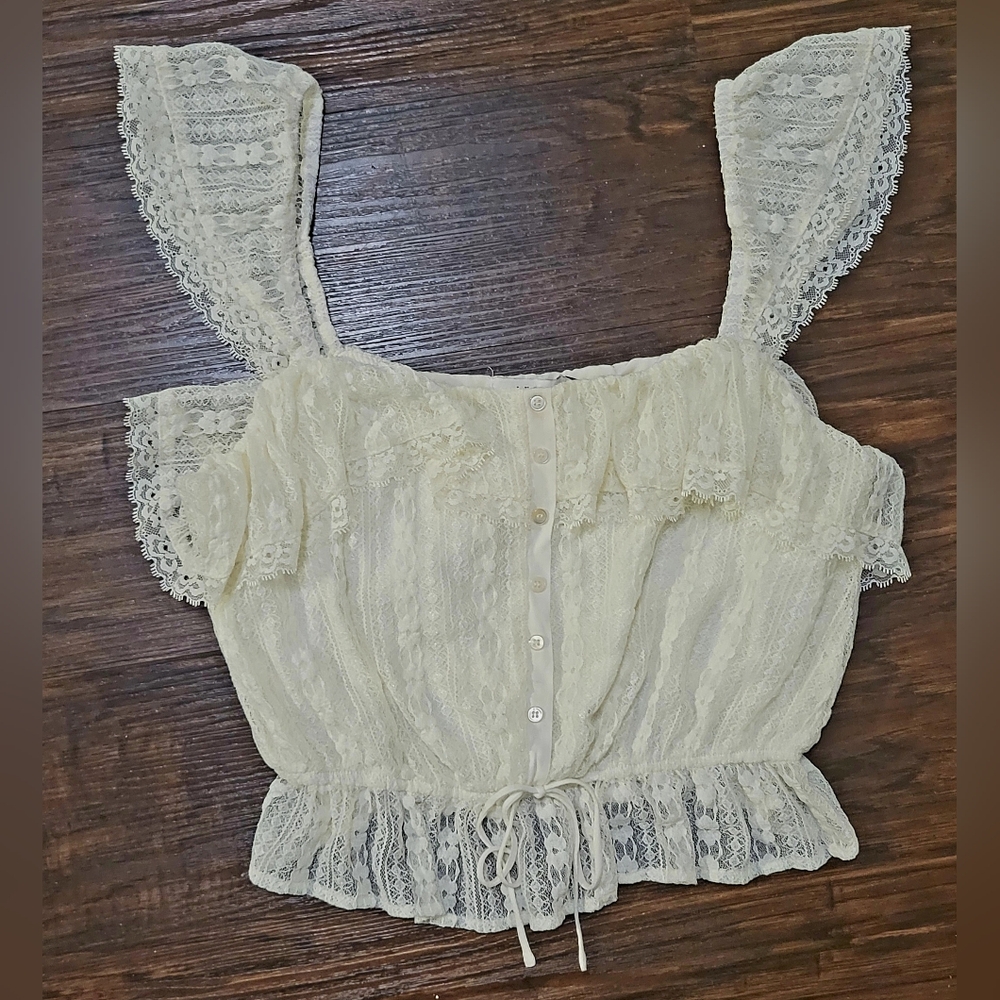 Lush Cream Flutter Sleeve Crop Blouse